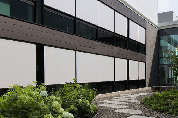 Retractable Motorised Roof Pergola Awning London Commercial Architecture Outdoor