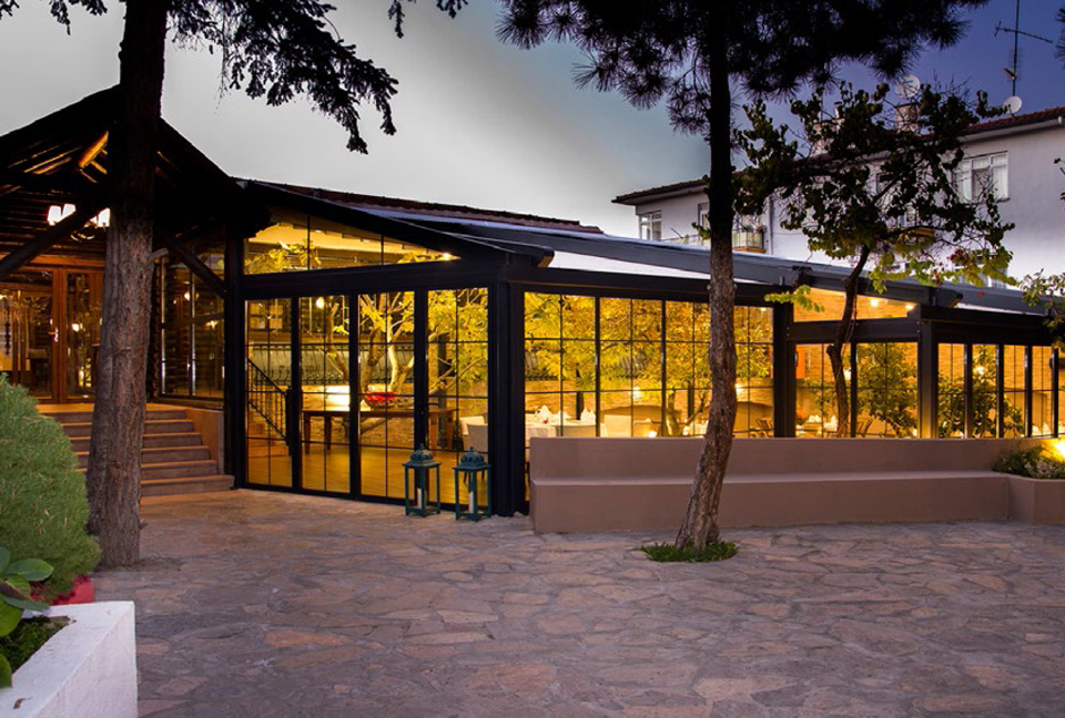 Retractable Motorised Roof Pergola Awning London Commercial Architecture Outdoor