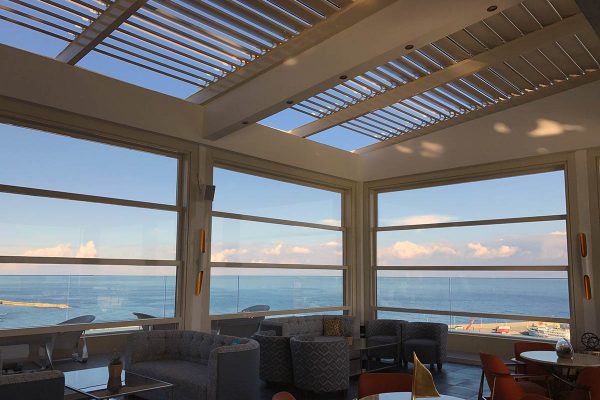 Retractable Louvre Roof System Pitched System Retractable Louvre Roof System Pitched System