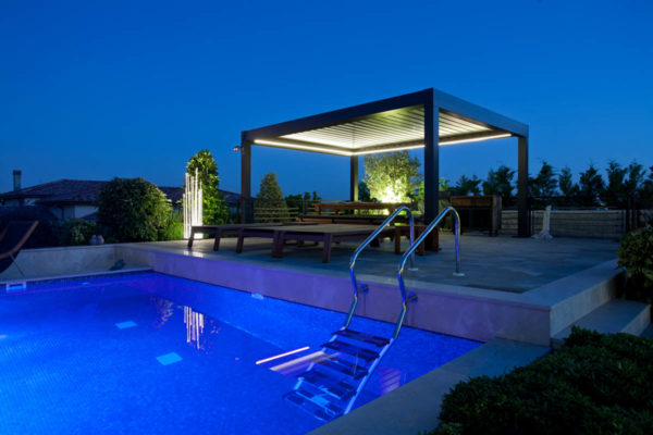 Retractable Tilting Louvred Roof System Awning Frame