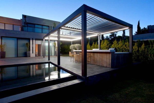Retractable Tilting Louvred Roof System Awning Frame