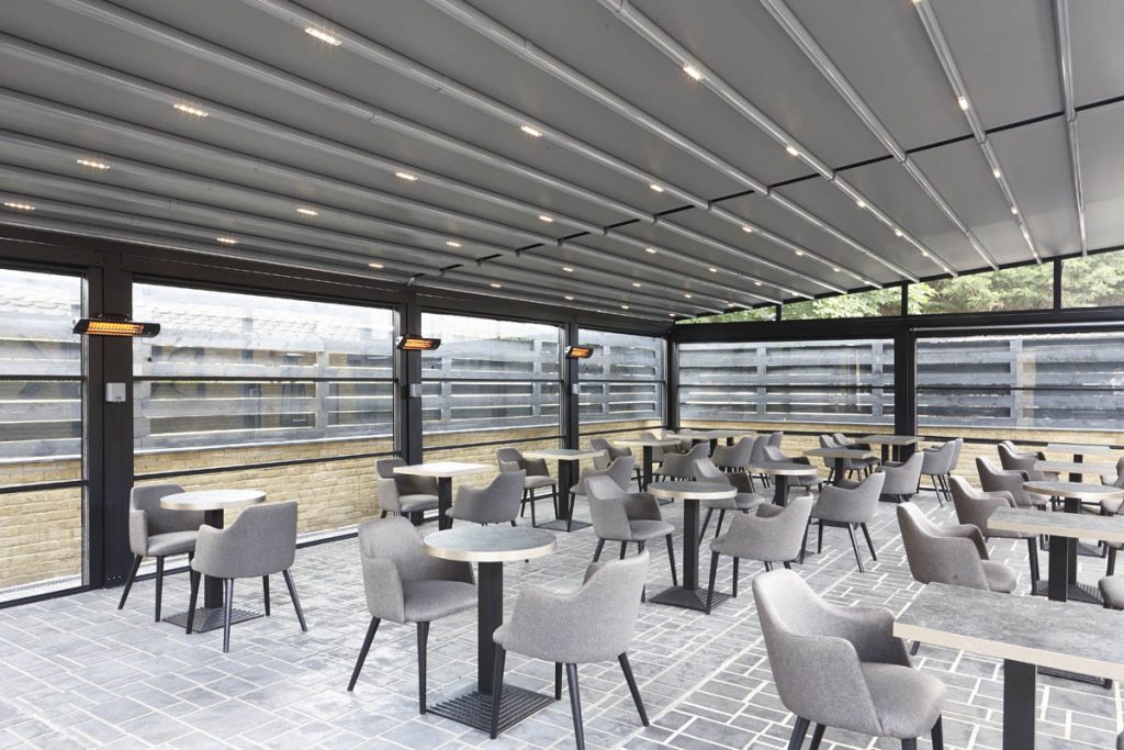 Bentley Golf Club Retractable Roof System Outdoor Dining