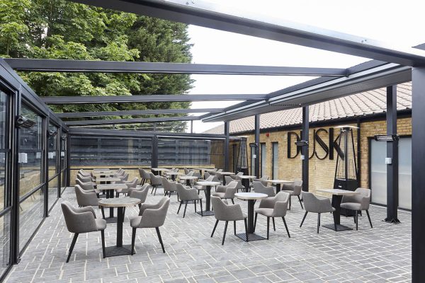 Bentley Golf Club Retractable Roof System Outdoor Dining