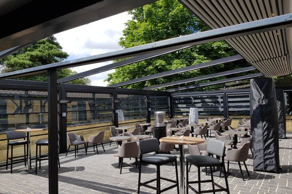 Bentley Golf Club Retractable Roof System Outdoor Dining