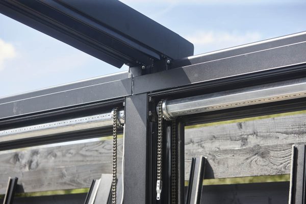Bentley Golf Club Retractable Roof System Outdoor Dining Bentley Golf Club Retractable Roof System Outdoor Dining