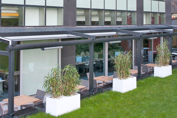 External Outdoor Retractable Louvre Systems Motorised Outdoor Dining External Outdoor Retractable Louvre Systems Motorised Outdoor Dining