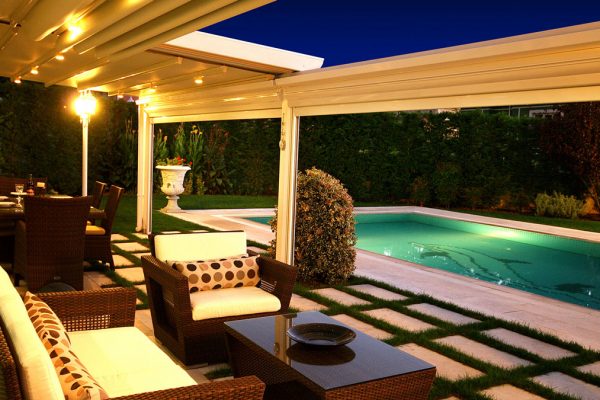 External Outdoor Retractable Louvre Systems Motorised Outdoor Dining External Outdoor Retractable Louvre Systems Motorised Outdoor Dining