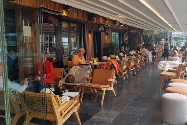 Outdoor Heating Parasols External Venetian Retractable Motorised Roof Pergola Awning London Commercial Architecture Outdoor Outdoor Heating Parasols External Venetian Retractable Motorised Roof Pergola Awning London Commercial Architecture Outdoor