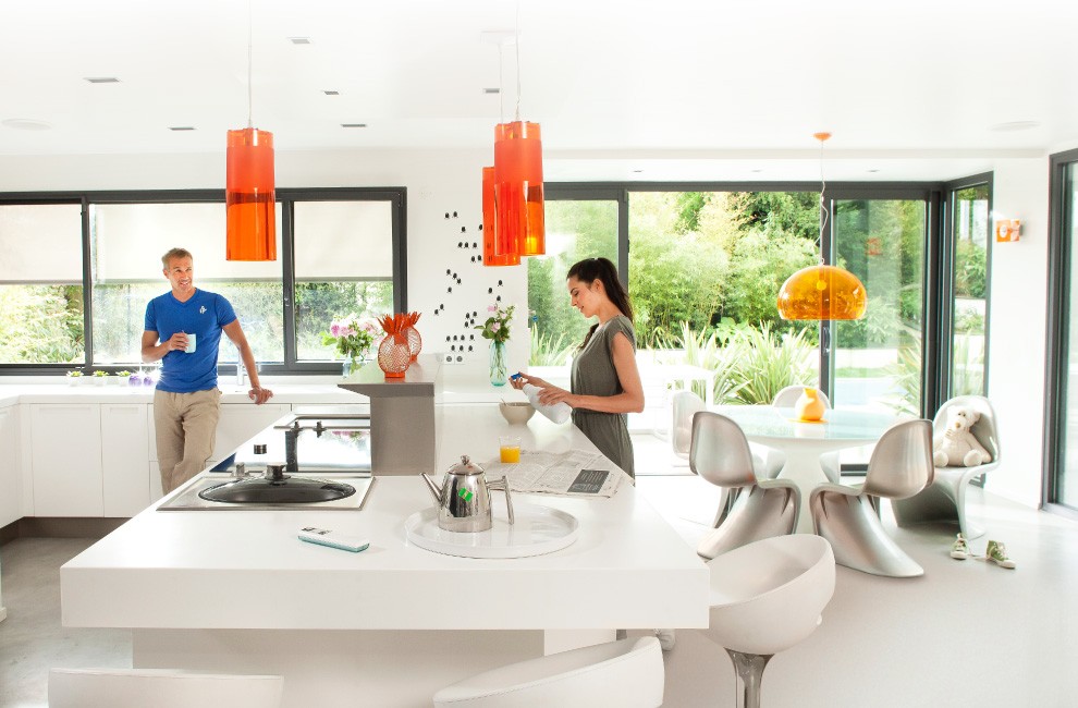 Somfy Exterior Motorised Retractable Blinds Screens
