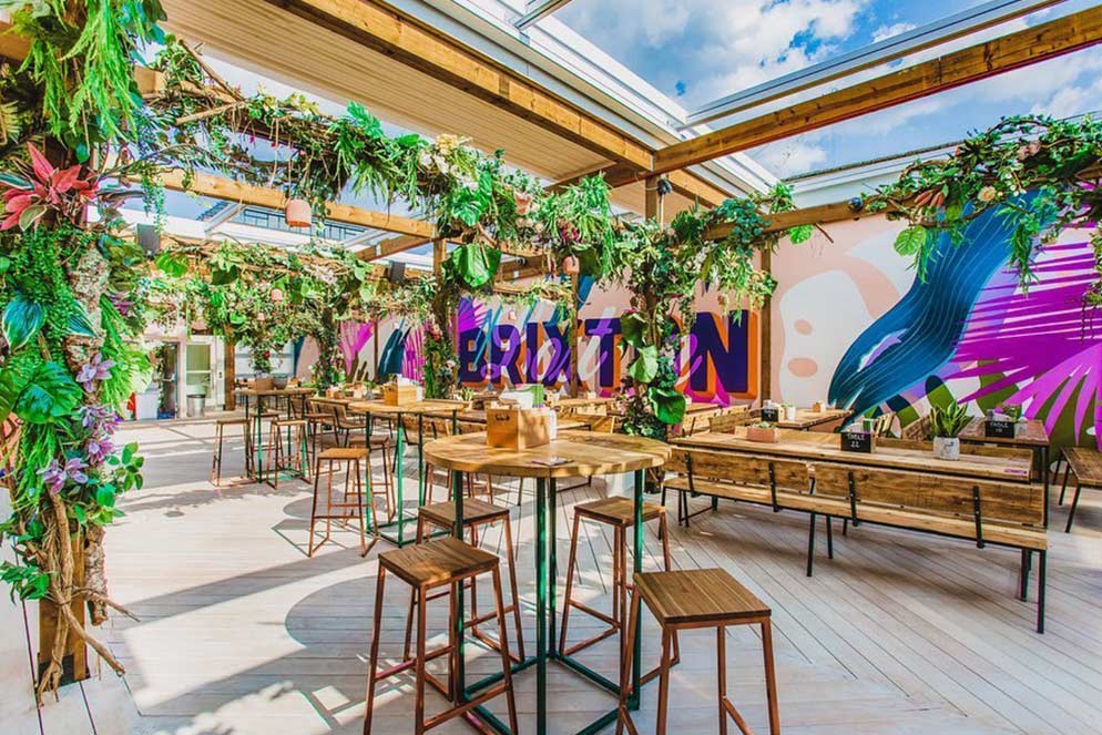 Retractable Roof System for Lost in Brixton