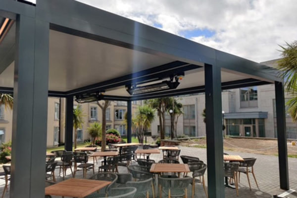 retractable louvre roof at Portmarnock hotel