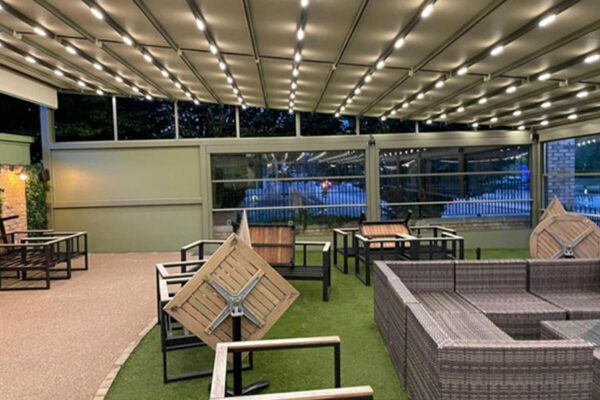 retractable fabric roof bedford swan hotel