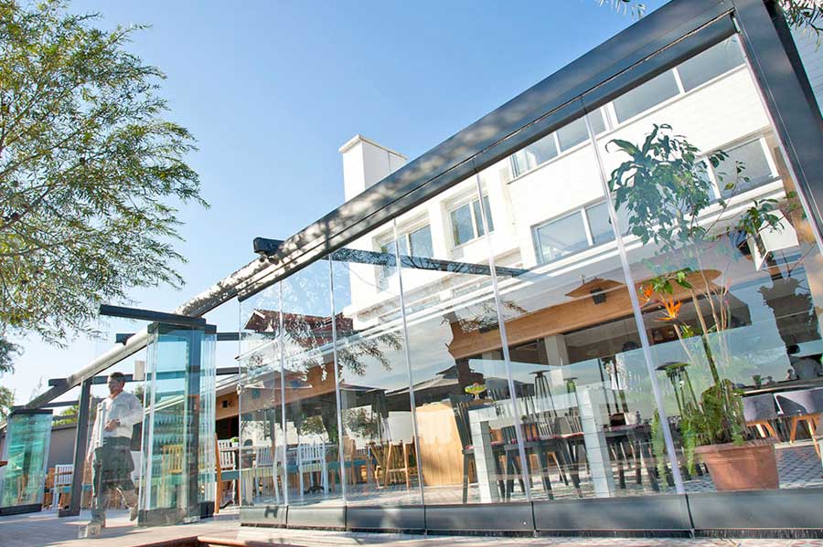 retractable glass roof sunlight