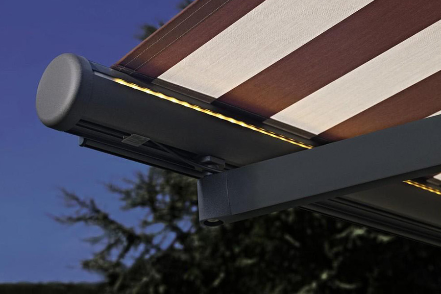 half cassette retractable awning