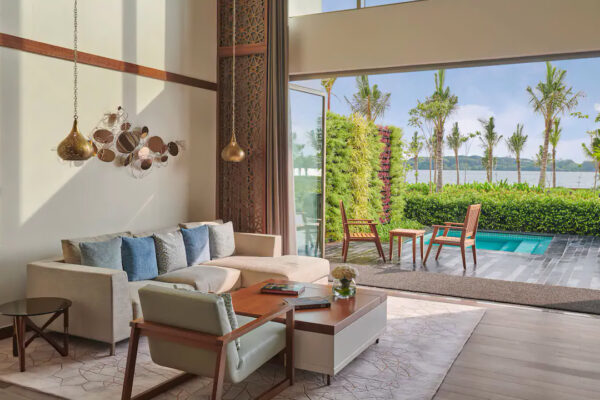 AIRCLOS S55R Bifold doors - Estado de Kerala, Inida. Grand Hyatt Kochi Bolgatty (Lulu) (4)
