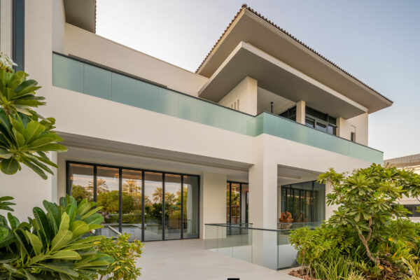 Airclos S220 R RPT Bifold doors (1)