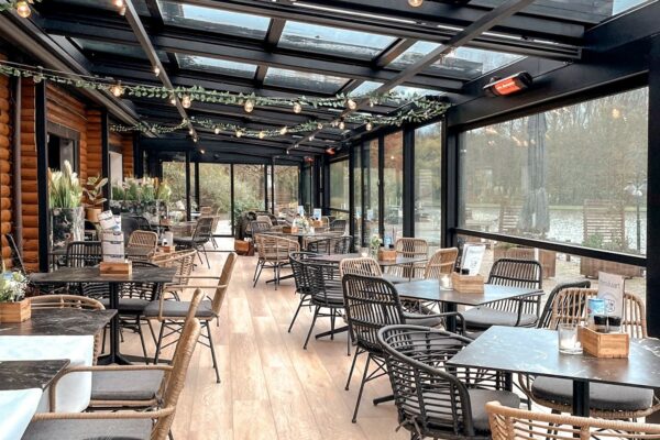 T6000 + V150 RPT - Bergsche plas - Horeca Zonwering Nederland (2) T6000 + V150 RPT - Bergsche plas - Horeca Zonwering Nederland (2)